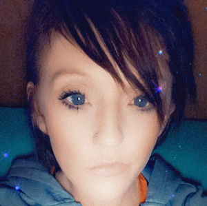 Meet your Posher, Carli